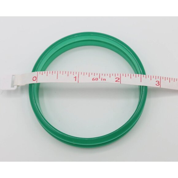 Green Moonglow Acrylic Bangle Bracelets Set Of 2 Stackable Vintage Unsigned - Picture 6 of 6